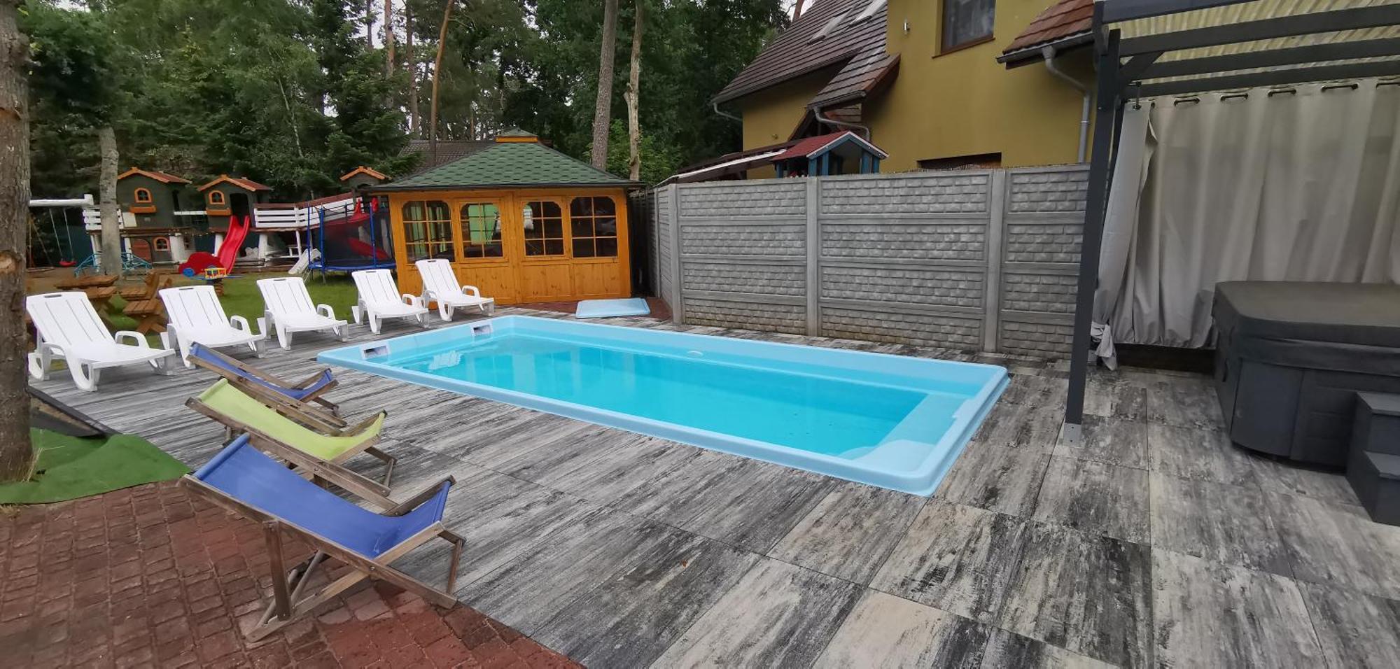 Pod Filarami Pobierowo Hotel Luaran gambar