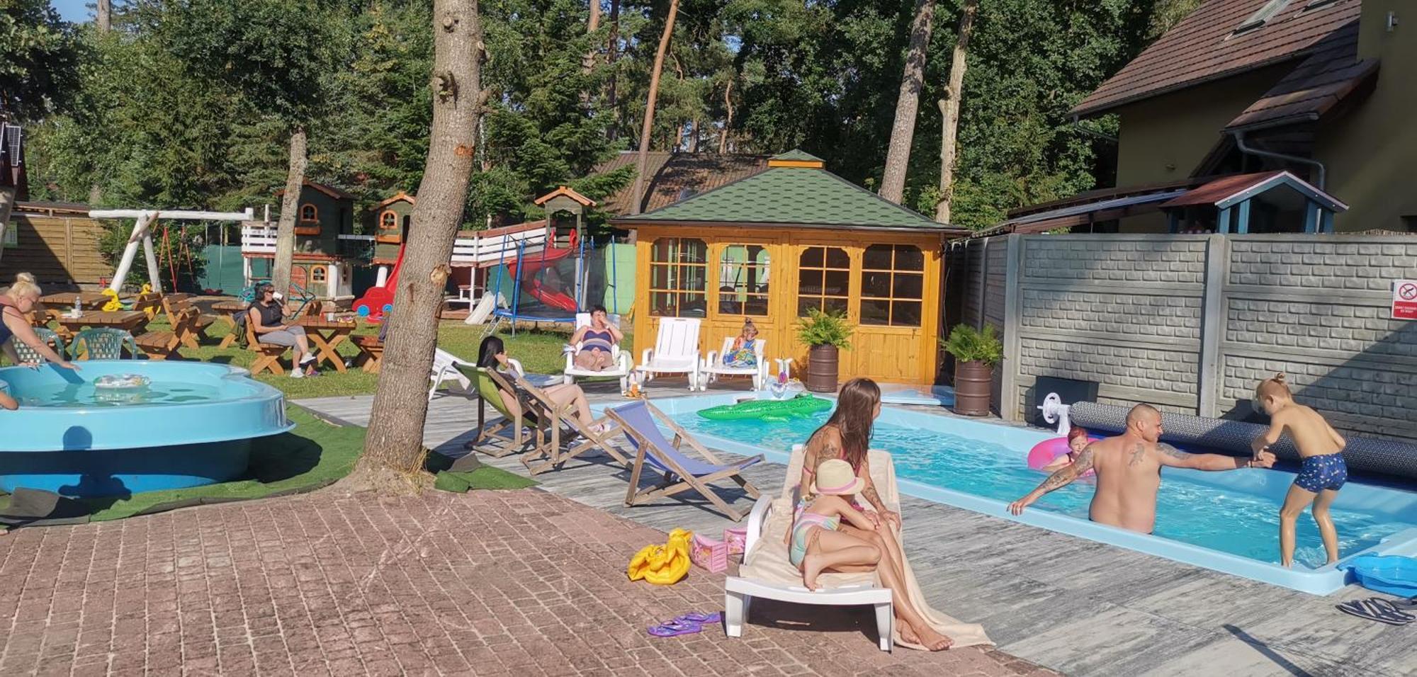 Pod Filarami Pobierowo Hotel Luaran gambar